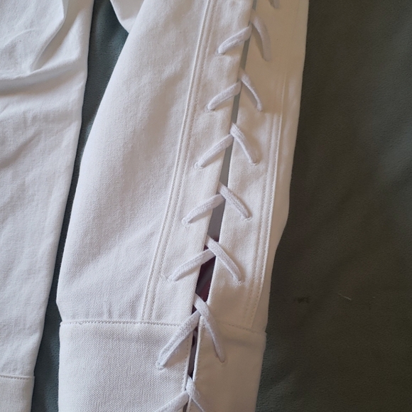 Jill Stuart Ingrid Crop Jeans - Picture 4 of 9